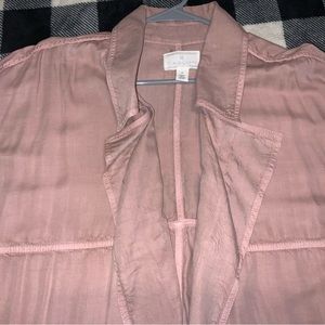 Caslon woman’s light jacket.  Size 2X.